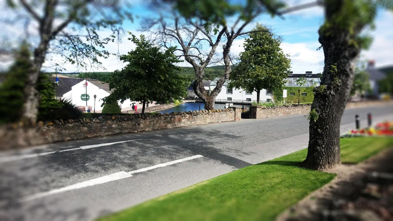 Little Robin B&B Dufftown Dış mekan fotoğraf